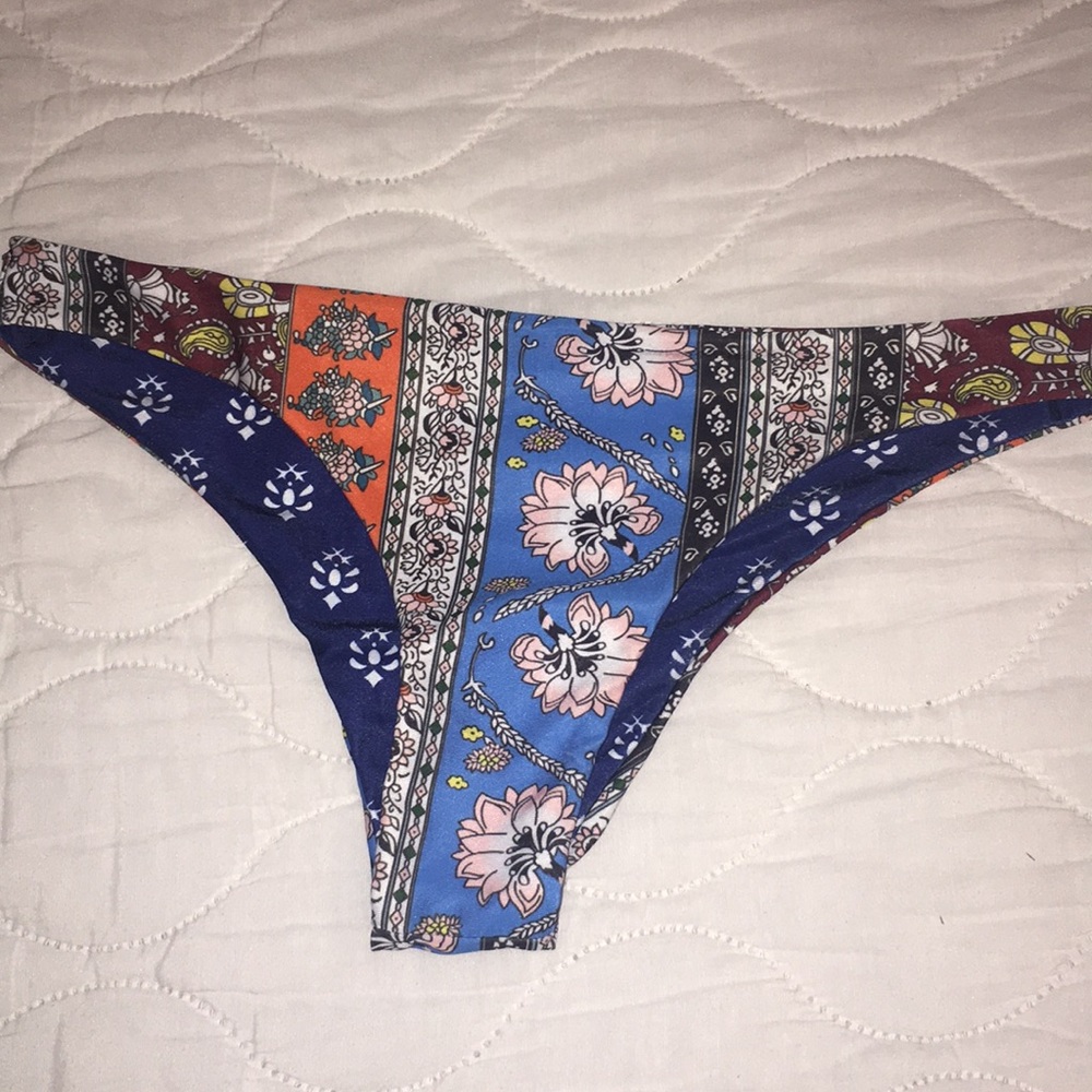 reversible bikini bottoms